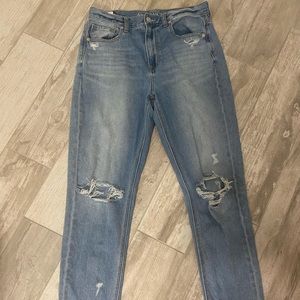 American Eagle Ripped Mom Jeans